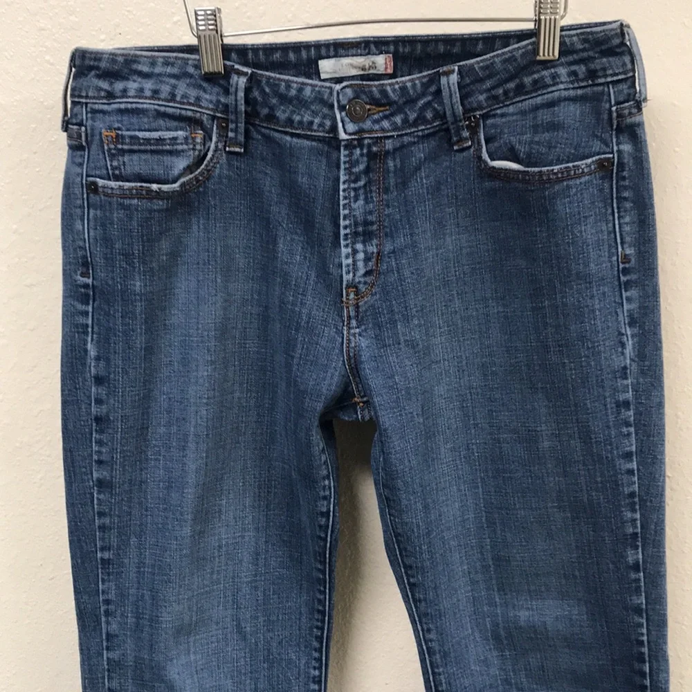 Levi’s 545 Low Boot Cut Jeans - Picture 3 of 12